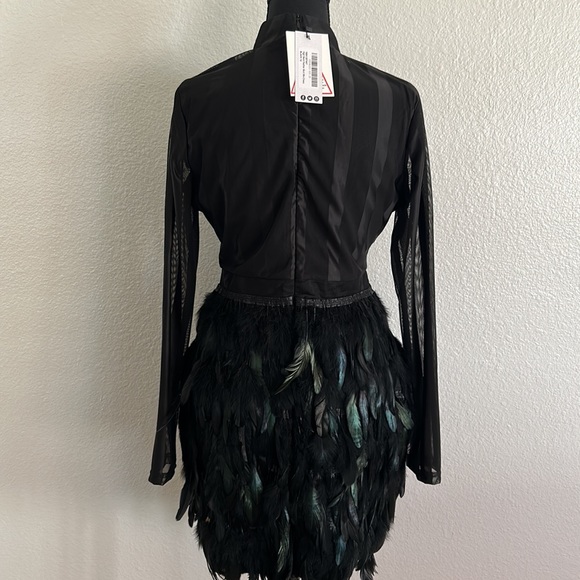 NWT BOOHOO Highneck Feather Skirt Mini Dress - Picture 10 of 12
